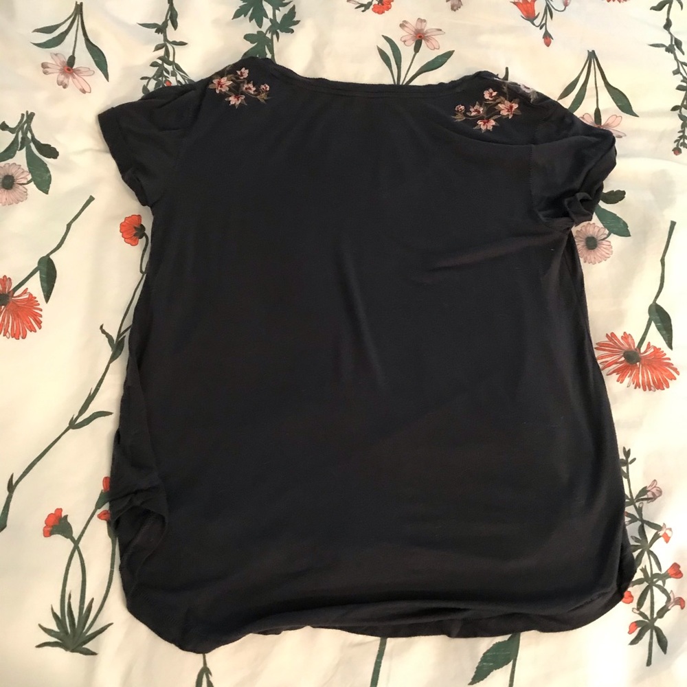American Eagle Shirt - Picture 2 of 3